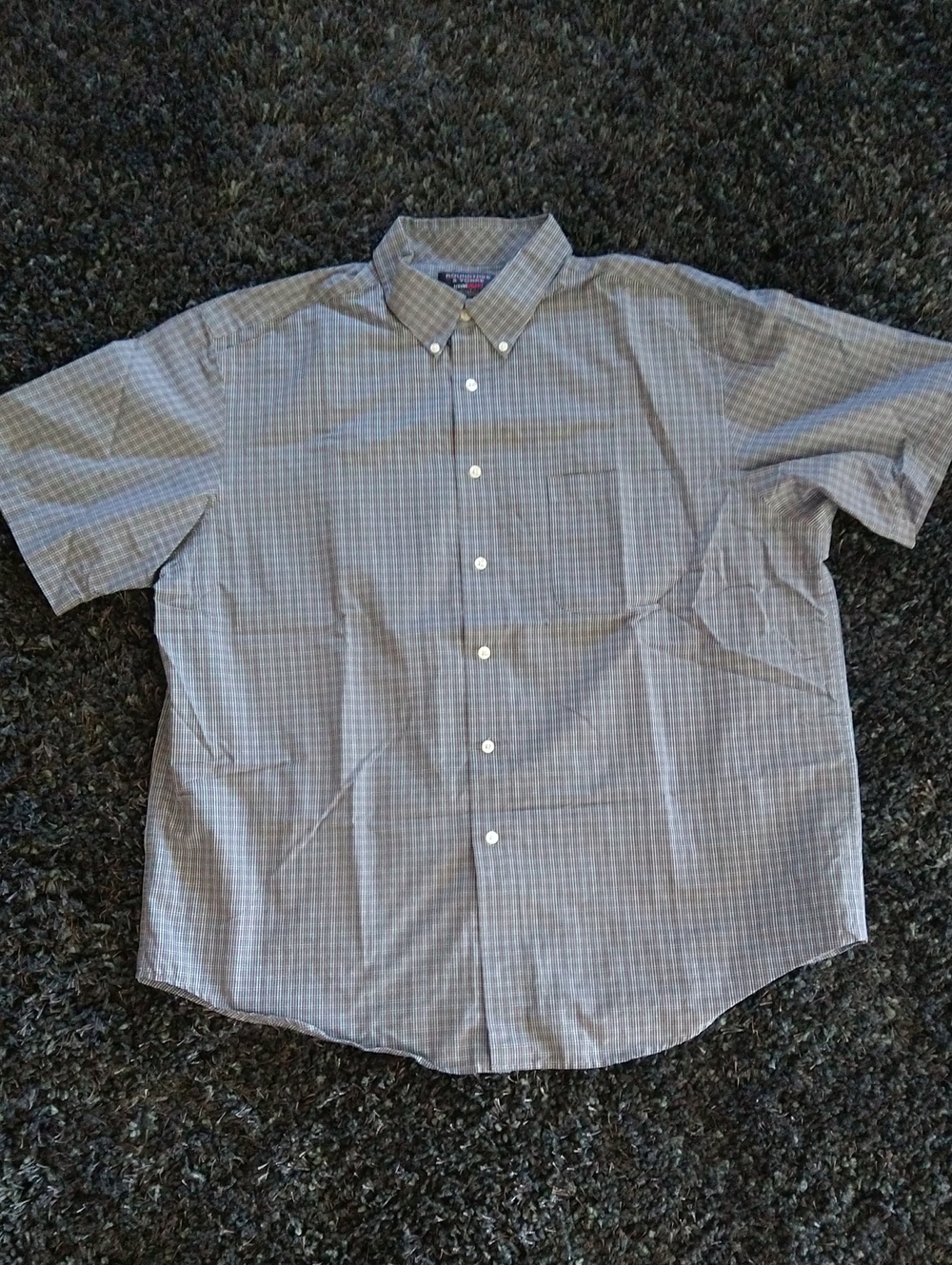 Roundtree & Yorke Short-Sleeve Button-Down Check Shirt